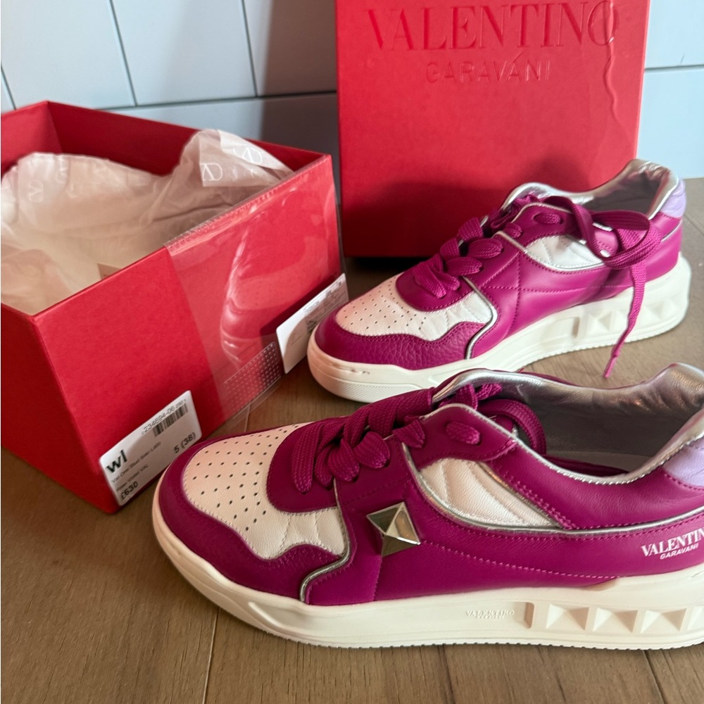 Valentino Garavani Women's pink and white stud sneakers size 7.5